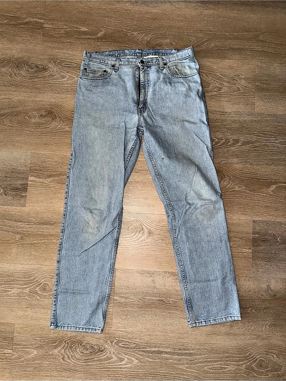 Vintage Levi’s Brown Tab Light Denim Jeans Size 36 x 34
